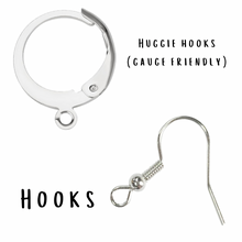 Load image into Gallery viewer, Video Return Earrings